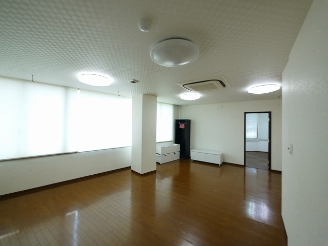 カイモト第三ビルの内装