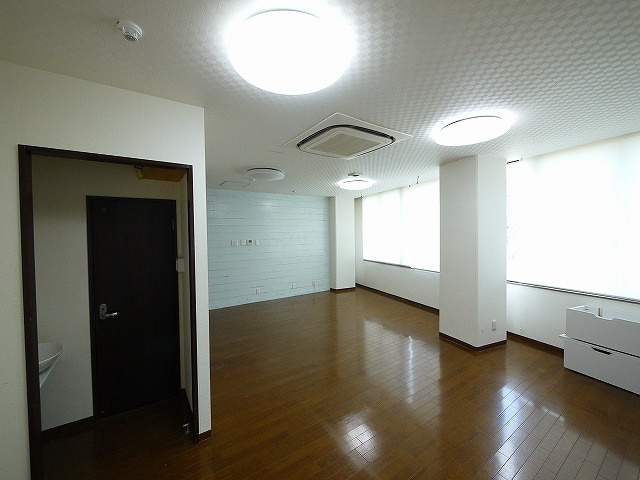 カイモト第三ビルの内装