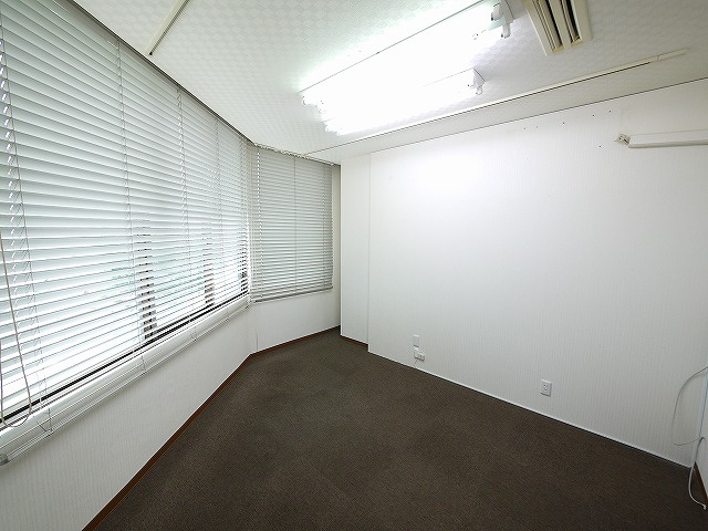 カイモト第三ビルの内装