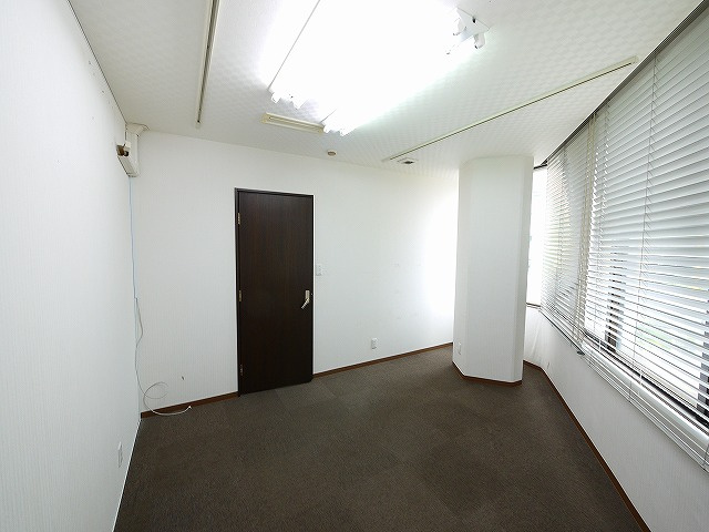 カイモト第三ビルの内装