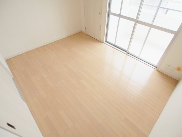 本町マンションの寝室