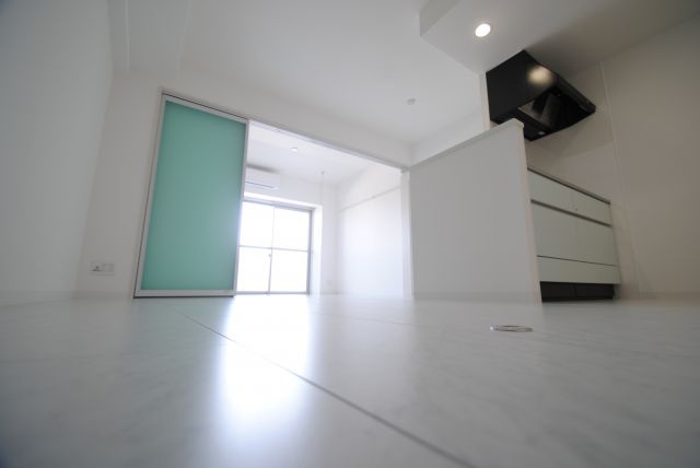 リッツ・アヴェニューの居間・リビング