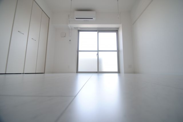 リッツ・アヴェニューの洋室