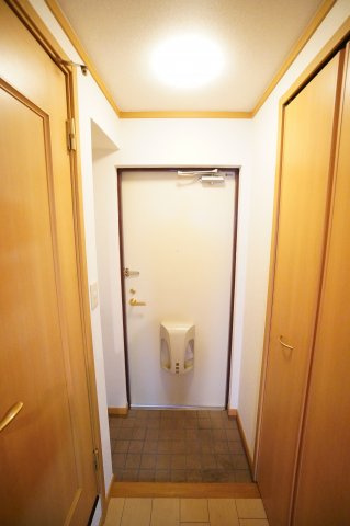 【玄関】 | セモア中山 | ※同物件・同タイプの写真です。