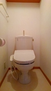 【トイレ】 | セモア中山 | ※同物件・同タイプの写真です。