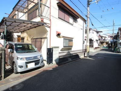 【前面道路含む現地写真】 | 枚方市藤阪元町3丁目　戸建
