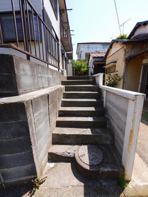 【エントランス】 | 貝戸ハイツ