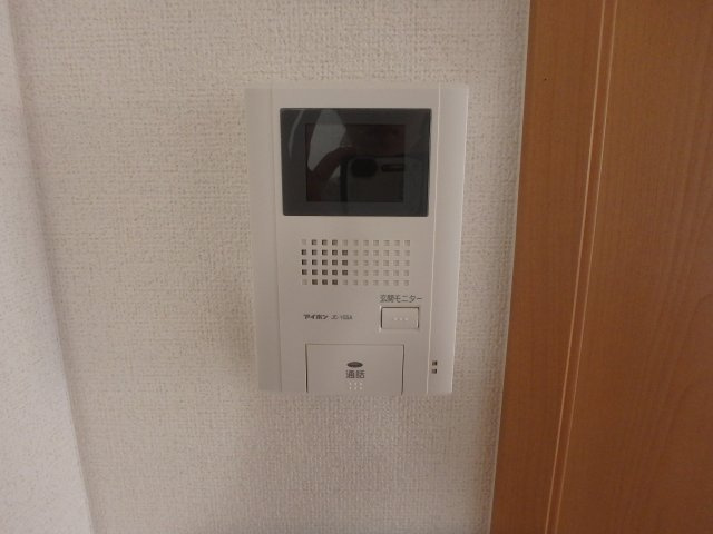 【セキュリティ】 | サウスサイドパレス | インターホン完備