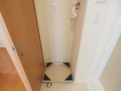 【洗面所】 | Line Silk | 忙しい朝には欠かせない洗面所です