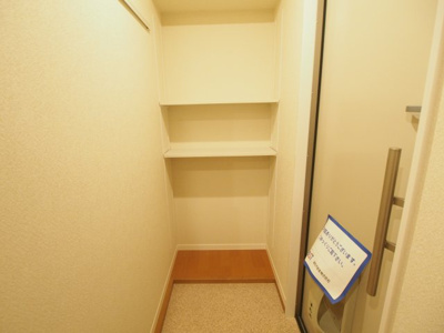 【玄関】 | Line Silk | ゆったりとした玄関です