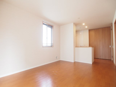 【居間・リビング】 | Line Silk | ゆったりとしたリビングです