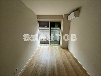 【設備】 | dwell上北沢A棟-ドゥウェル上北沢A棟- | 1F　6.9帖　防犯シャッター　エアコン