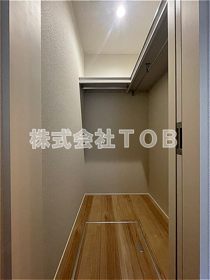 【収納】 | dwell上北沢A棟-ドゥウェル上北沢A棟- | 1F　6.9帖　ウォークインクローゼット1.1帖