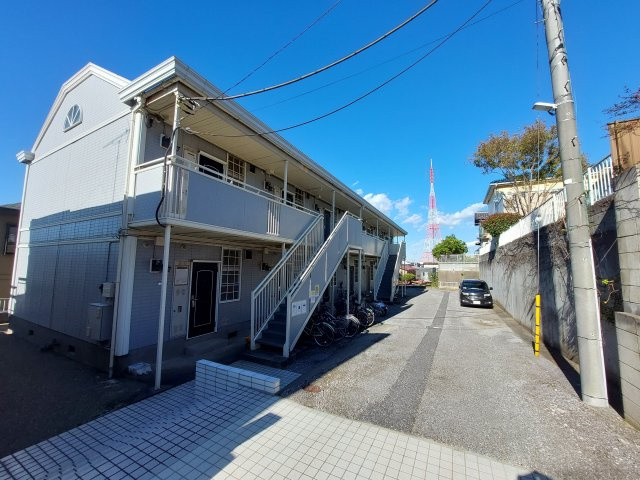 サンクレスト三山のエントランス