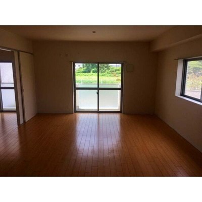 【居間・リビング】 | ホワイトホーク | 同型タイプ