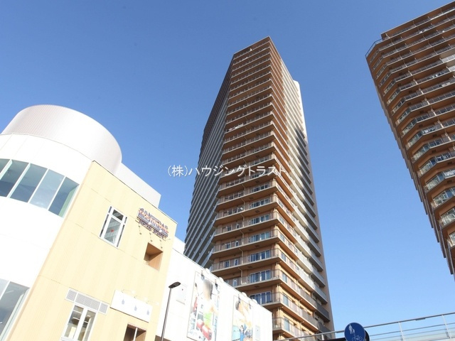 仲介手数料無料　小手指タワーズ　ディアスカイタワーの外観