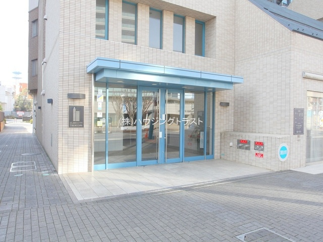 仲介手数料無料　クレアシティ所沢のエントランス