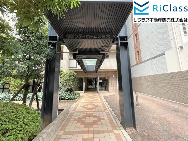 藤和シティホームズ三宮のエントランス|毎日通るエントランスはこのようになっています