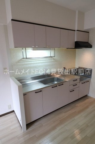 サンシャイン鶴見緑地のキッチン