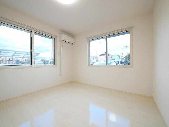 アバンサールピノの洋室