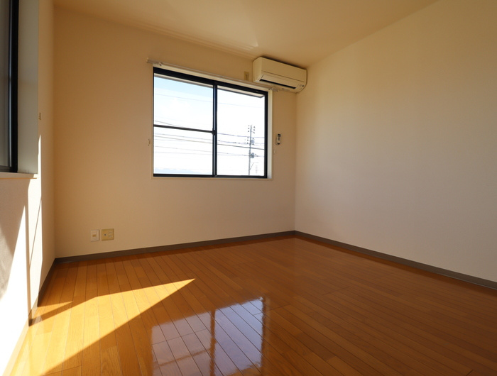 シャイニングビューの居間・リビング|ゆったり過ごせるリビングです