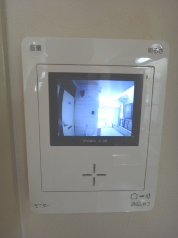 ブライトハウスのセキュリティ|カラーモニター付きインターホーン