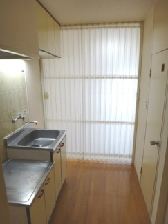 【キッチン】 | ブライトハウス | キッチンでお料理をお楽しみください