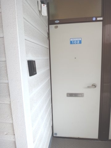 ブライトハウスの玄関|きれいな玄関です