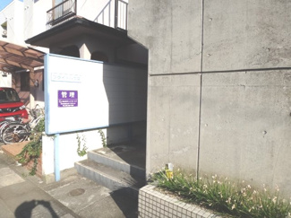 【エントランス】 | ブライトハウス | エントランスです