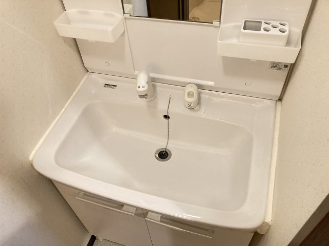 セゾン　ド　パークの独立洗面台