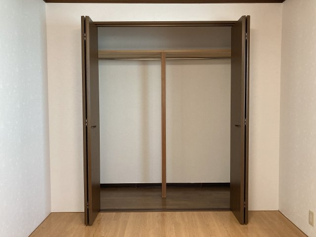 セゾン　ド　パークの収納