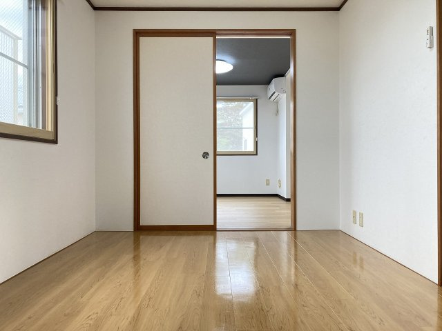 セゾン　ド　パークの洋室