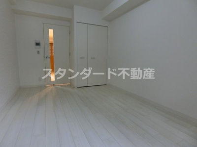 【洋室】 | La Douceur梅田East