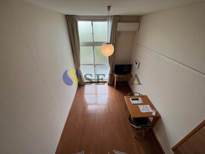 【内装】 | 雅 | １階はフローリング、２階はカーペットになります。