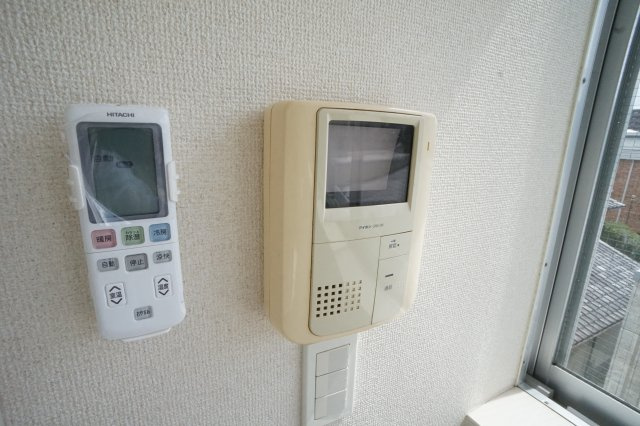 FLAT　Yのセキュリティ|TVモニターホンで急な来客でも安心ですね(別のお部屋の写真です！）