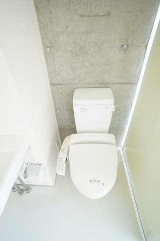 FLAT　Yのトイレ|もちろんウォシュレットです(別のお部屋の写真です！）