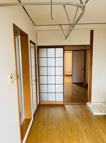 仲介手数料0円！！兵藤ビルの内装