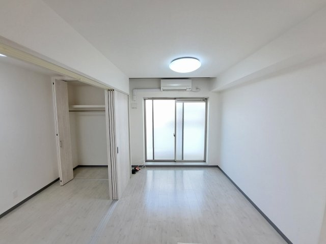 SK甲子園の居間・リビング