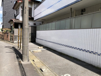 【駐車場】 | アンジェリーナ