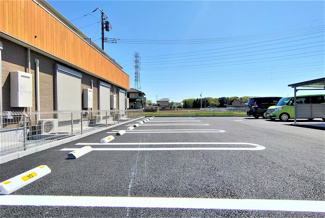 【駐車場】 | La Poire A