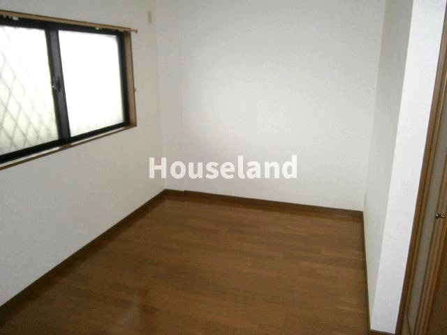 フローラ重根の洋室