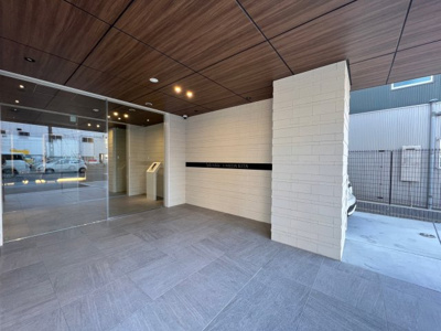 【エントランス】 | スプランディッド梅田北