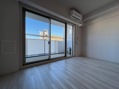 【洋室】 | スプランディッド梅田北