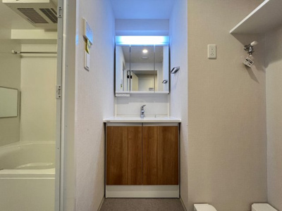 【独立洗面台】 | スプランディッド梅田北