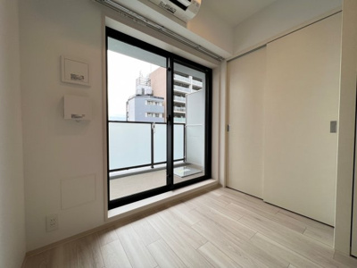 【洋室】 | コンフォリア・リヴ南森町Q