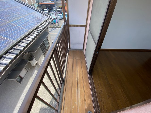 ベルメゾン一須賀3号館のバルコニー