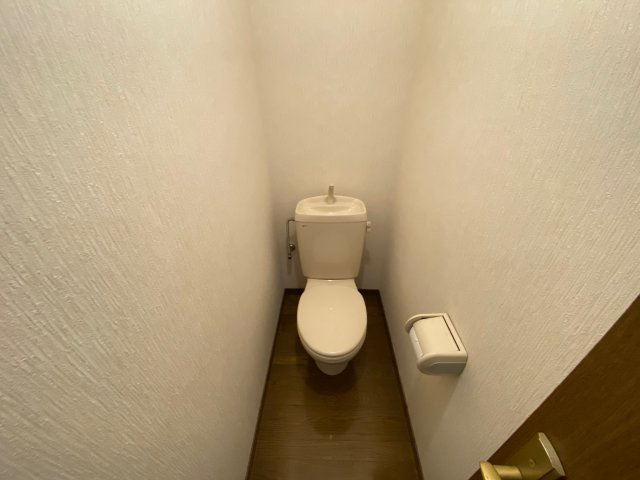 ベルメゾン一須賀3号館のトイレ