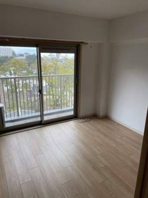 【洋室】 | 六甲篠原マンション