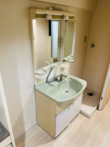 仲介手数料0円！！メゾンドソレイユの洗面所