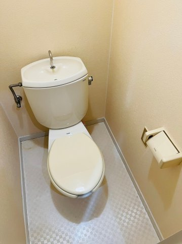 仲介手数料0円！！メゾンドソレイユのトイレ